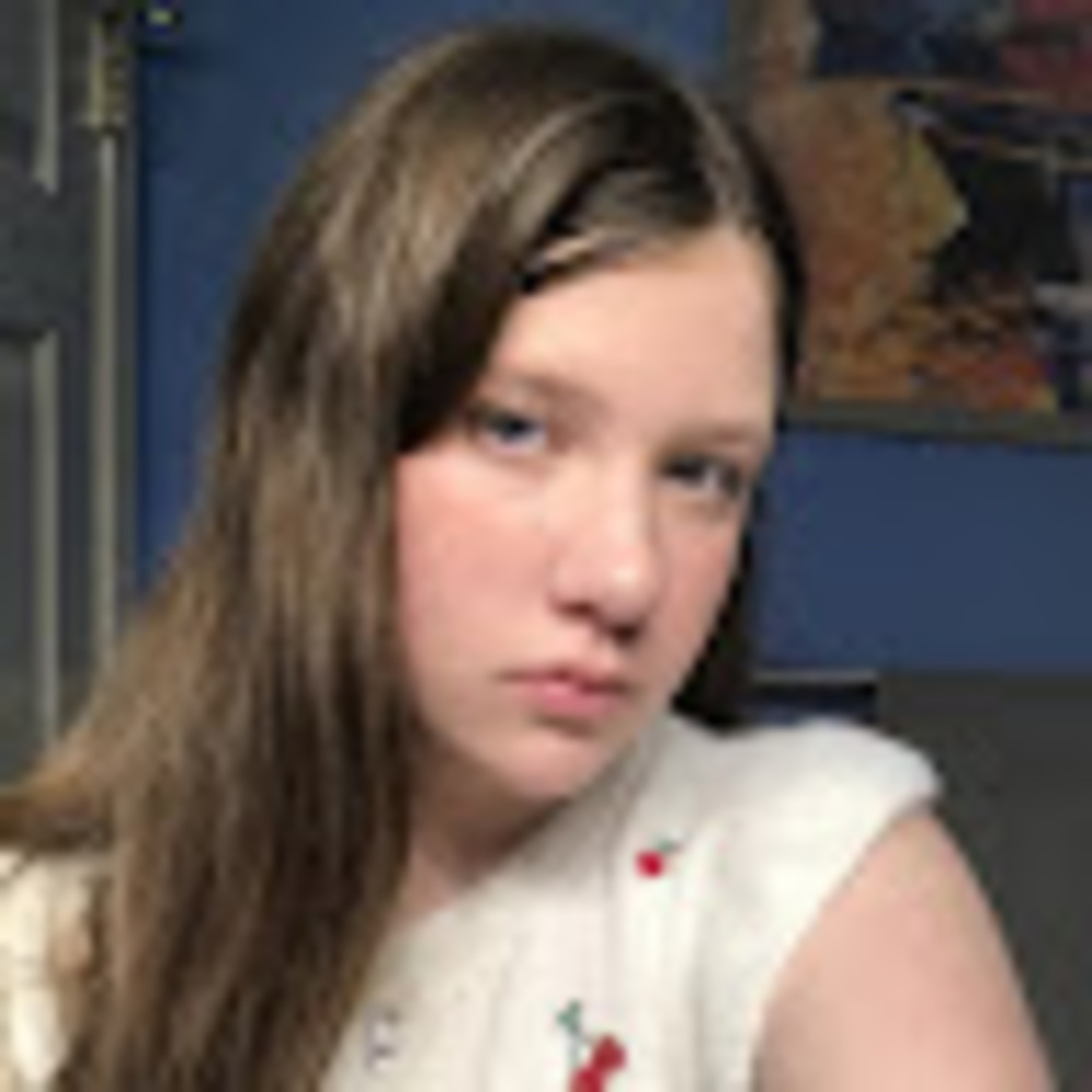 Meet your Posher, Kayla